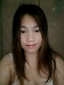 Snapshot of min-xinh chatting on 10.11.25 min-xinh online show from 10.11.25