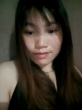 min-xinh online show from 03.19.26