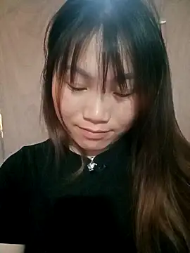 min-xinh online show from 04.04.26