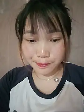 min-xinh online show from 05.18.26