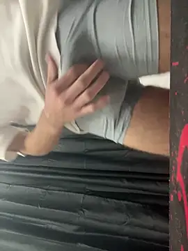 AlbertoRuiz086 online show from 03.31.26