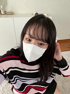 Snapshot of kana_sc chatting on 10.27.25 kana sc online show from 10.27.25