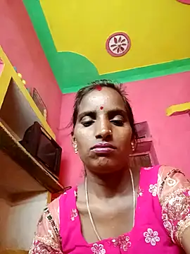 Snapshot of Munni_ji chatting on 09.30.25 Munni ji online show from 09.30.25