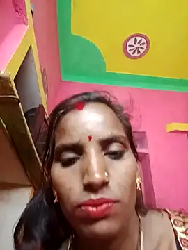 Snapshot of Munni_ji chatting on 10.21.25 Munni ji online show from 10.21.25