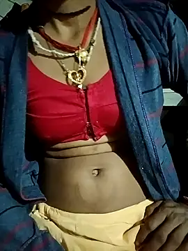 Snapshot of Lona2525 chatting on 10.16.25 Lona2525 online show from 10.16.25