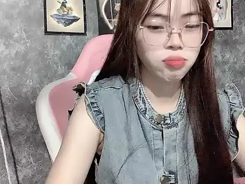 Ellie039 online show from 10.02.25