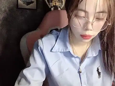 Ellie039 online show from 10.04.25