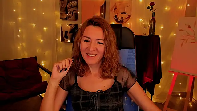 DonnaSmitth online show from 10.27.25