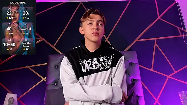 Lian Miller1  online show from 04.06.26