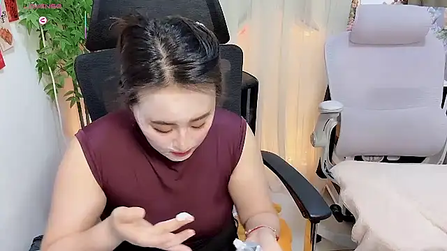 NEWONETO online show from 03.28.26