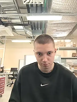 Snapshot of Eggor-20 chatting on 11.26.25 Eggor-20 online show from 11.26.25