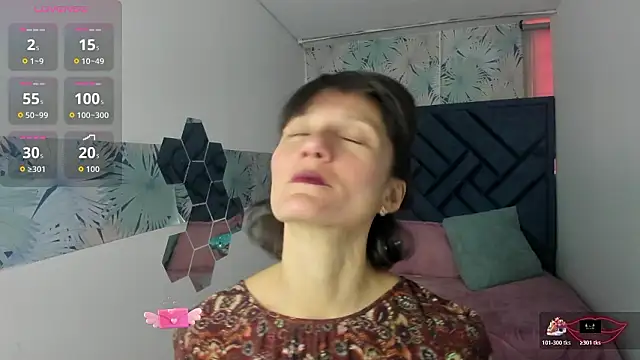 Valery More   online show from 02.15.26