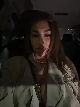 Candy flippp online show from 10.11.25