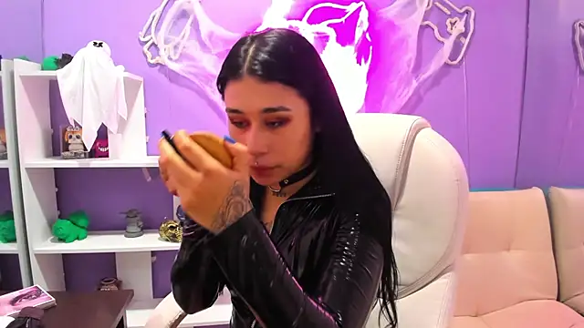 SusanVilla online show from 10.25.25