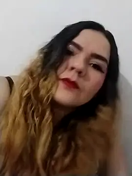 coral marley online show from 10.18.25