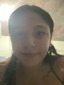 Snapshot of melissa_milkk chatting on 10.21.25 melissa milkk online show from 10.21.25