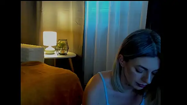 AnaLure online show from 10.14.25