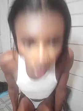 Snapshot of gingergirl67_ chatting on 09.28.25 gingergirl67  online show from 09.28.25