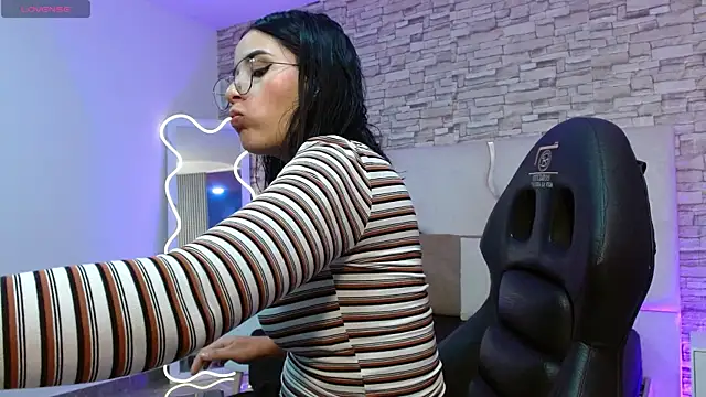 casse tay online show from 11.18.25