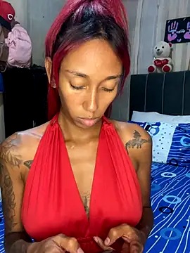 Snapshot of Zasha_Romero chatting on 10.17.25 Zasha Romero online show from 10.17.25