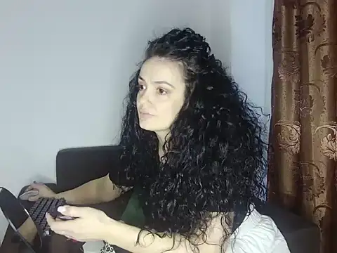 JadeLure online show from 01.19.26