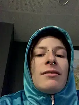 GoldenPussy1329 online show from 01.09.26