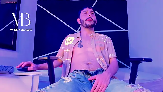 VynnyBlacke  online show from 02.10.26
