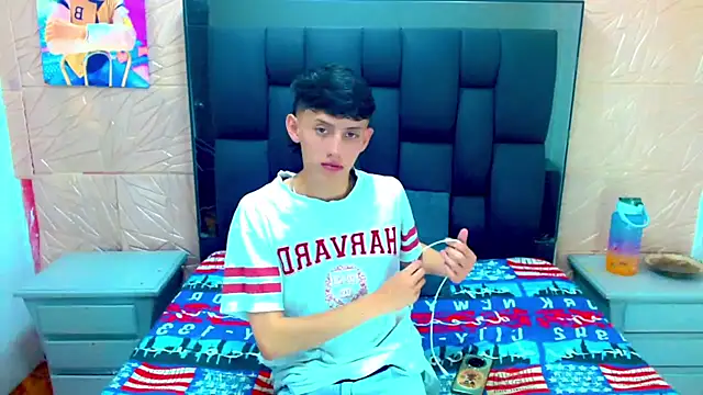 thaigo twink38 online show from 11.05.25