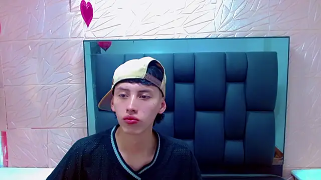 thaigo twink38 online show from 02.15.26