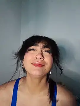 who is milyxx online show from 10.06.25