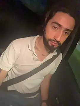 Snapshot of maximusdominus26 chatting on 11.04.25 maximusdominus26 online show from 11.04.25