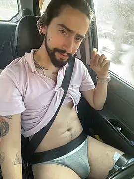 Snapshot of maximusdominus26 chatting on 12.01.25 maximusdominus26 online show from 12.01.25