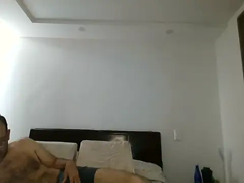 Snapshot of Mundodeplacer chatting on 10.01.25 Mundodeplacer online show from 10.01.25