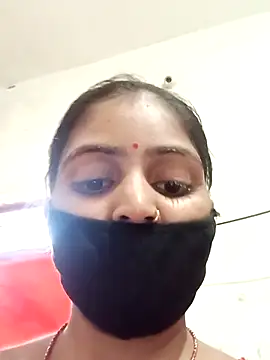 Snapshot of RANI_747 chatting on 10.15.25 RANI 747 online show from 10.15.25