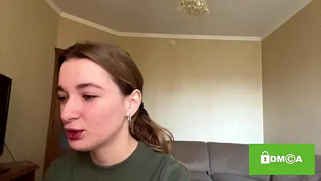 CoraJamerson online show from 10.04.25