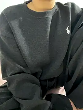 lee ly online show from 11.04.25