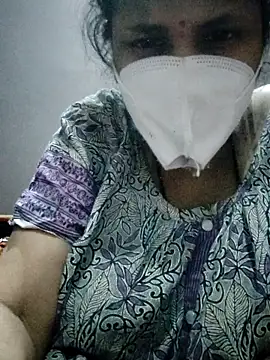 Hot  bhabhi 99 online show from 11.11.25