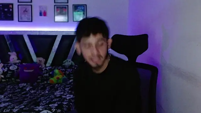 Snapshot of Sebasxxl12 chatting on 10.09.25 Sebasxxl12 online show from 10.09.25