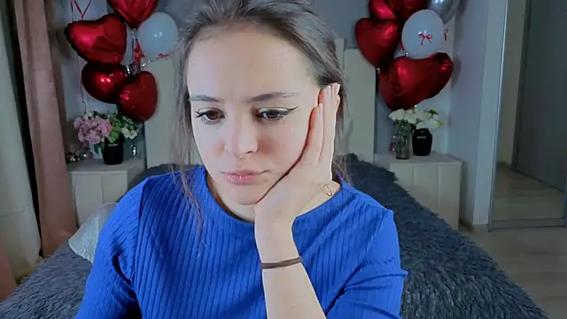 Snapshot of _EVA_GREEN chatting on 10.06.25  EVA GREEN online show from 10.06.25