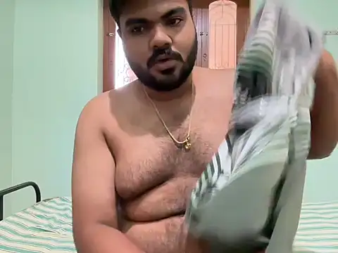 Romeo Sam2 online show from 11.02.25