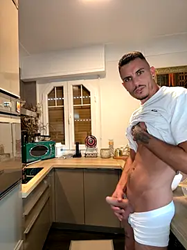 WildFlame2525 online show from 10.11.25