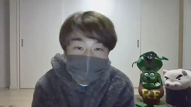 Snapshot of Hentaikozo4869 chatting on 11.03.25 Hentaikozo4869 online show from 11.03.25