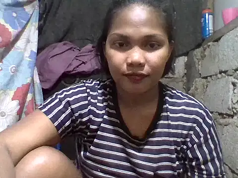Snapshot of sweetlexypinay19 chatting on 03.23.26 sweetlexypinay19 online show from 03.23.26