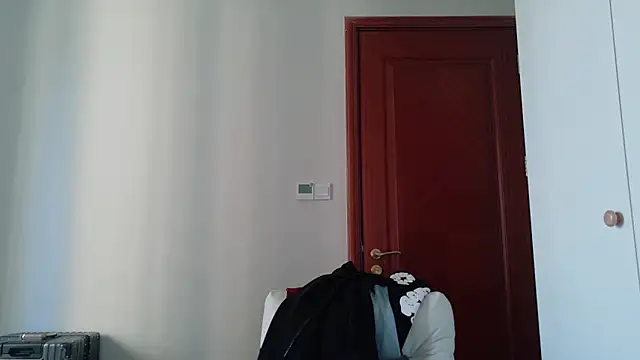 Snapshot of hangzi-0011 chatting on 10.06.25 hangzi-0011 online show from 10.06.25