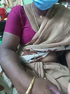 Snapshot of Tamilselviroja- chatting on 05.15.26 Tamilselviroja- online show from 05.15.26