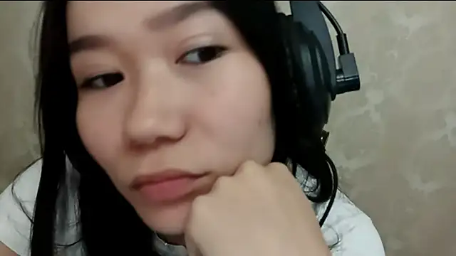 YukiShaapan online show from 10.06.25