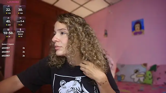 Snapshot of Your_Barbie_ chatting on 10.05.25 Your Barbie  online show from 10.05.25