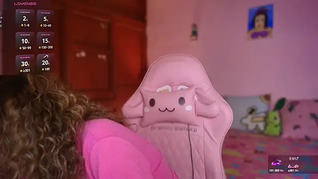 Snapshot of Your_Barbie_ chatting on 10.09.25 Your Barbie  online show from 10.09.25