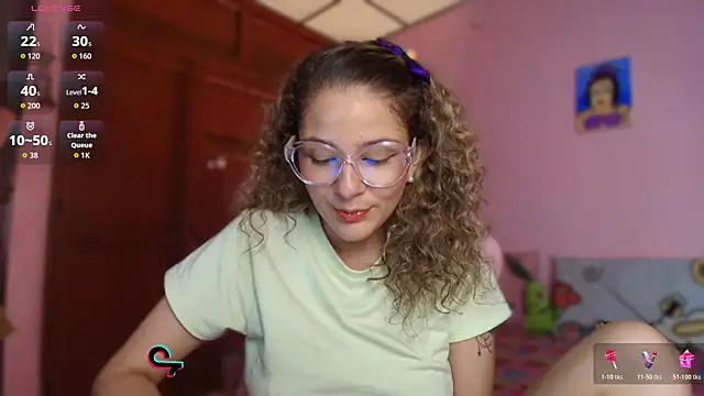 Snapshot of Your_Barbie_ chatting on 10.26.25 Your Barbie  online show from 10.26.25