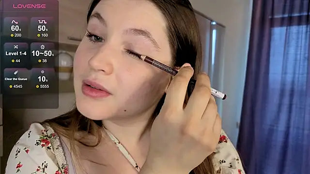 Snapshot of Mary_Phelps chatting on 10.24.25 Mary Phelps online show from 10.24.25